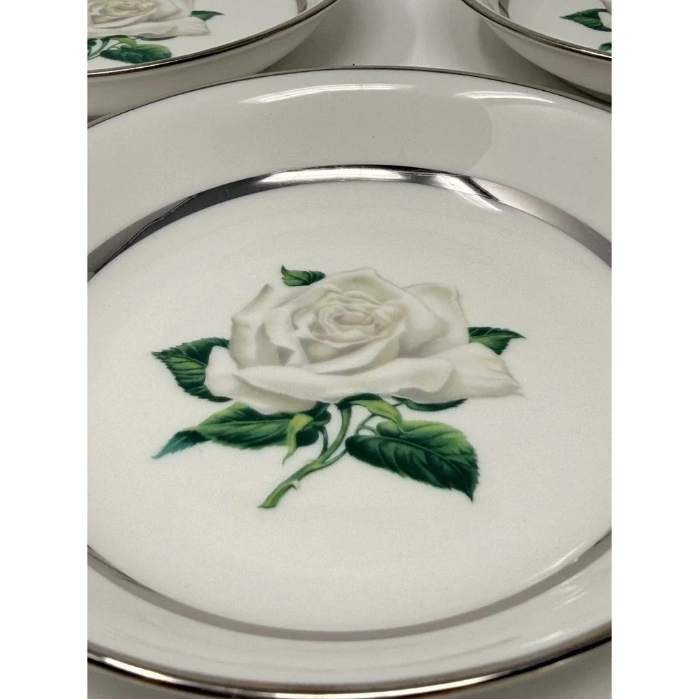 🇺🇸 Governor's Mansion Vogue Ceramic Industries Rose Plates 5.4